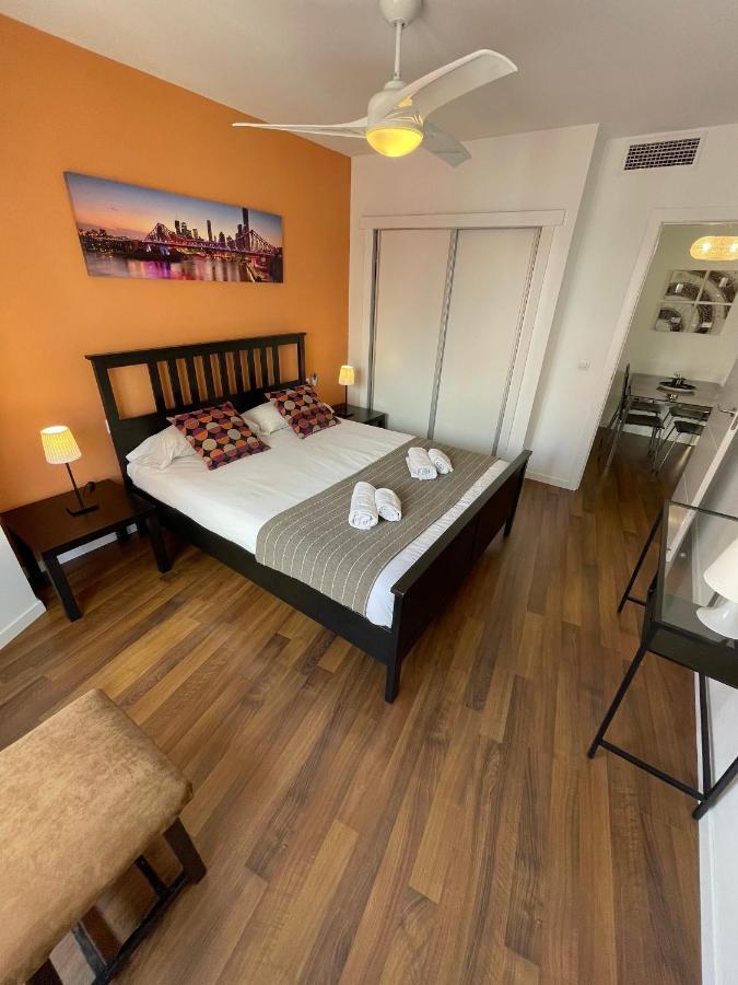 Apartamentos Sevilla バレンシア エクステリア 写真
